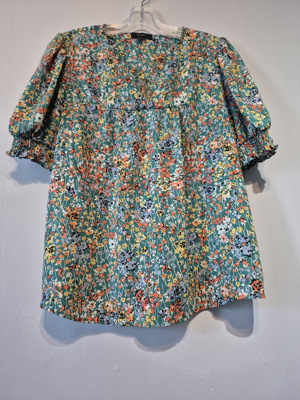 Eclair Floral V-Neck Blouse in Teal Floral
